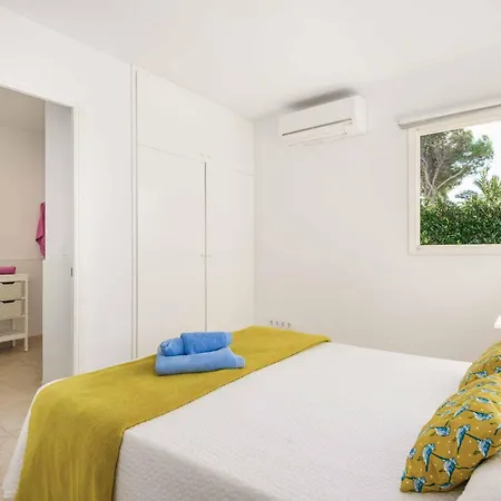Tia Dora Villa